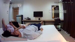 คลิปหลุดนักศึกษาหมวยผมสั้น โดนซอยหีดุเดือดในโรงแรม ร้องครางลั่นแตกคาหีเน้นๆ