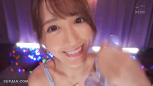 สาวหุ่นแน่น Airi Kijima นวดควยใหญ่แล้วโดนซอยหีเย็ดสดแรงแตกในคาห้องนอน