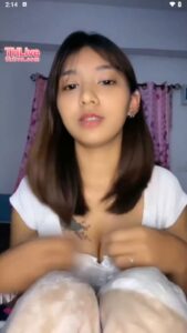 คลิปหลุด สาวขาวหุ่นดี ซอยหีดิลโด้ยาวใหญ่ จนน้ำเงี่ยนพุ่งกระฉูด ครางลั่นห้อง